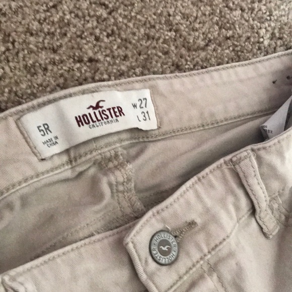 Hollister khakis - Picture 3 of 3